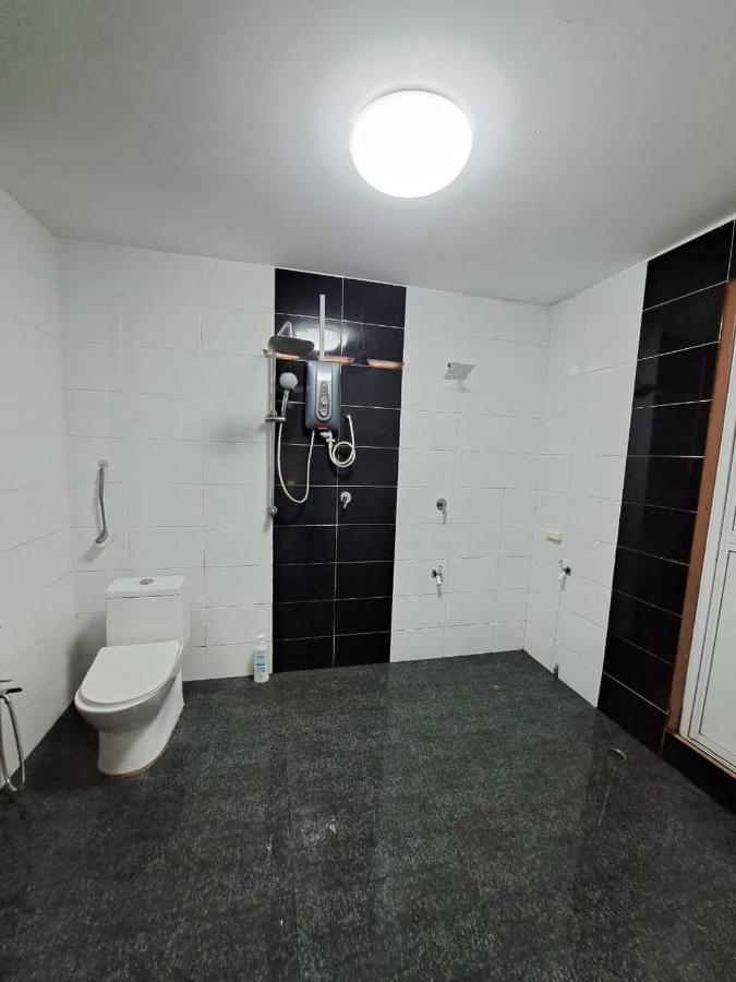 Rayyan Ashraf Homestay Κότα Μπάρου Εξωτερικό φωτογραφία