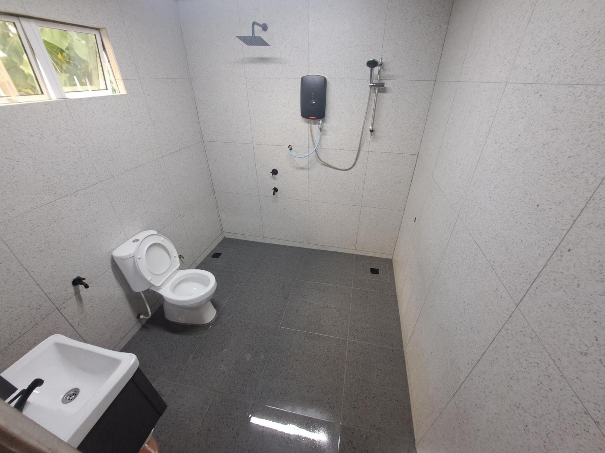Rayyan Ashraf Homestay Κότα Μπάρου Εξωτερικό φωτογραφία